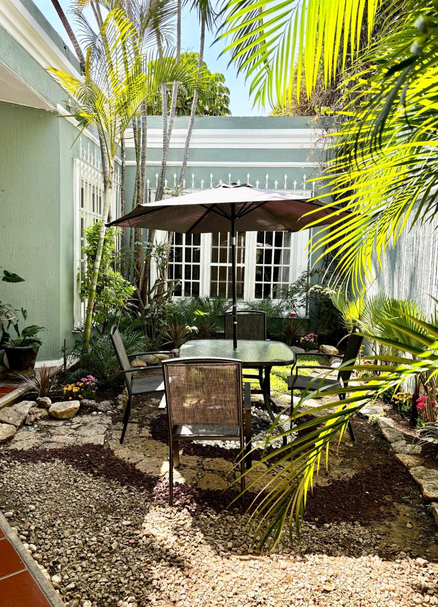 Casa Cantaros Boutique Hotel