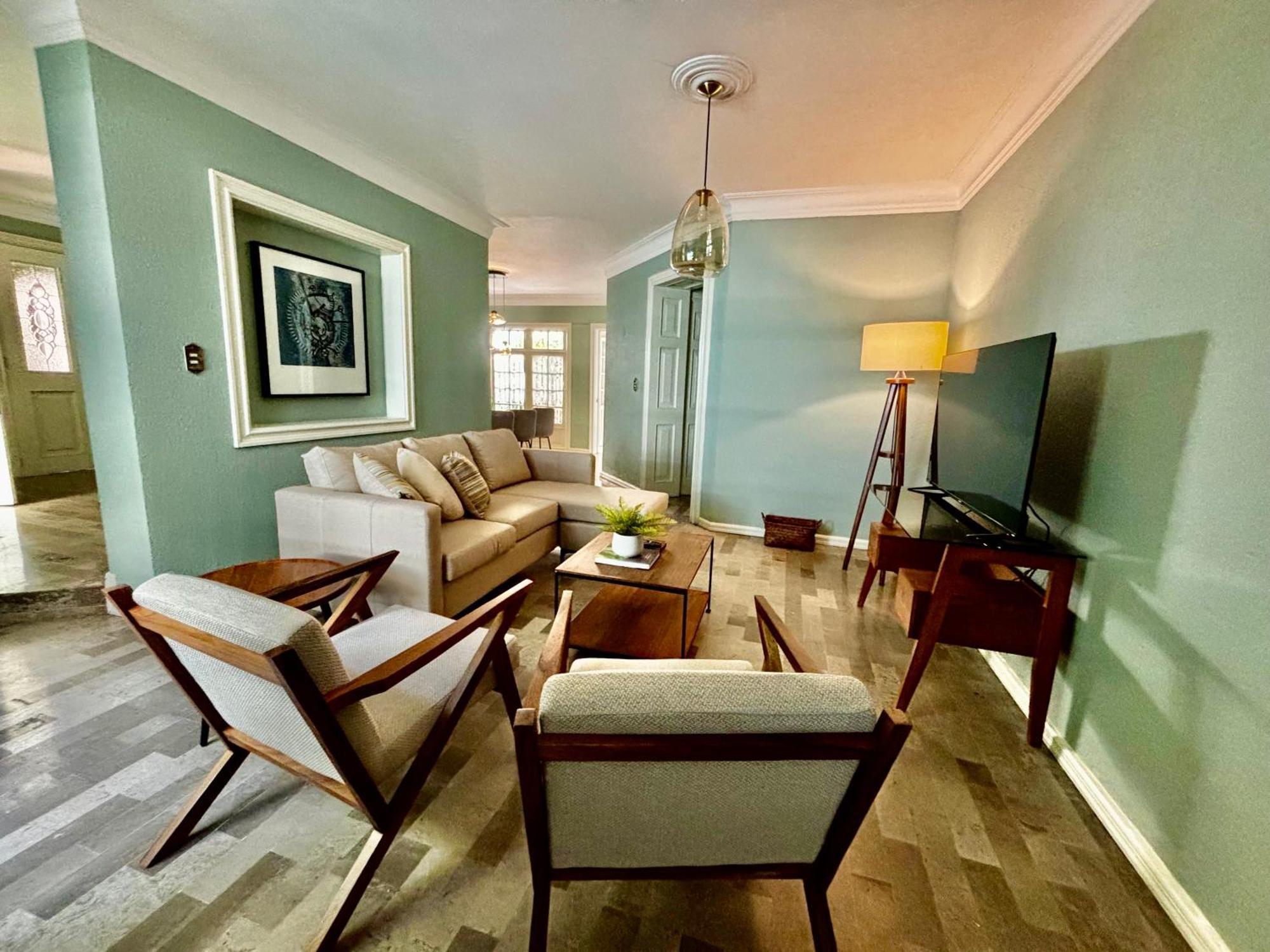 Casa Cantaros Boutique Hotel 4*