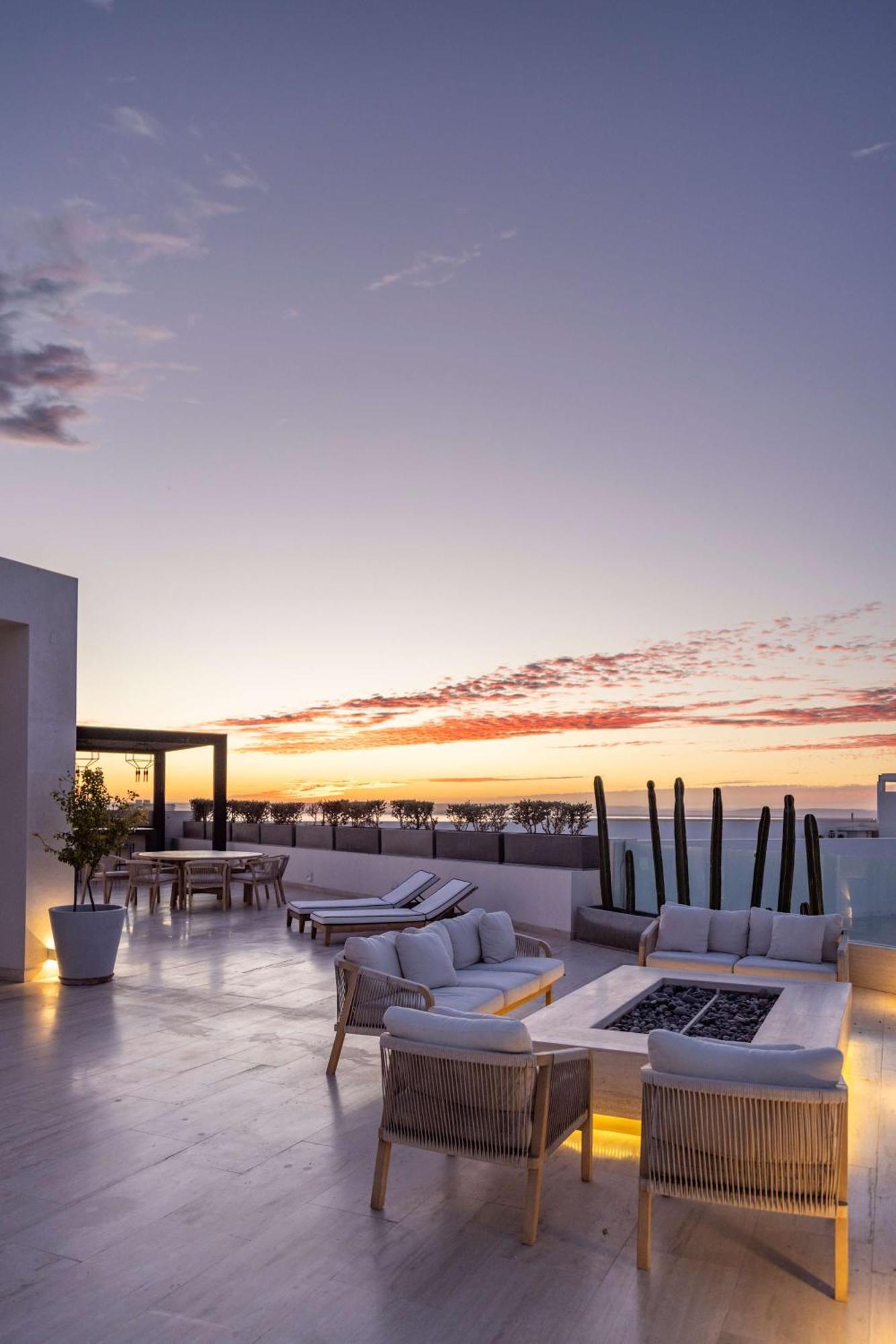 Apartment Live Aqua Private Residences La Paz