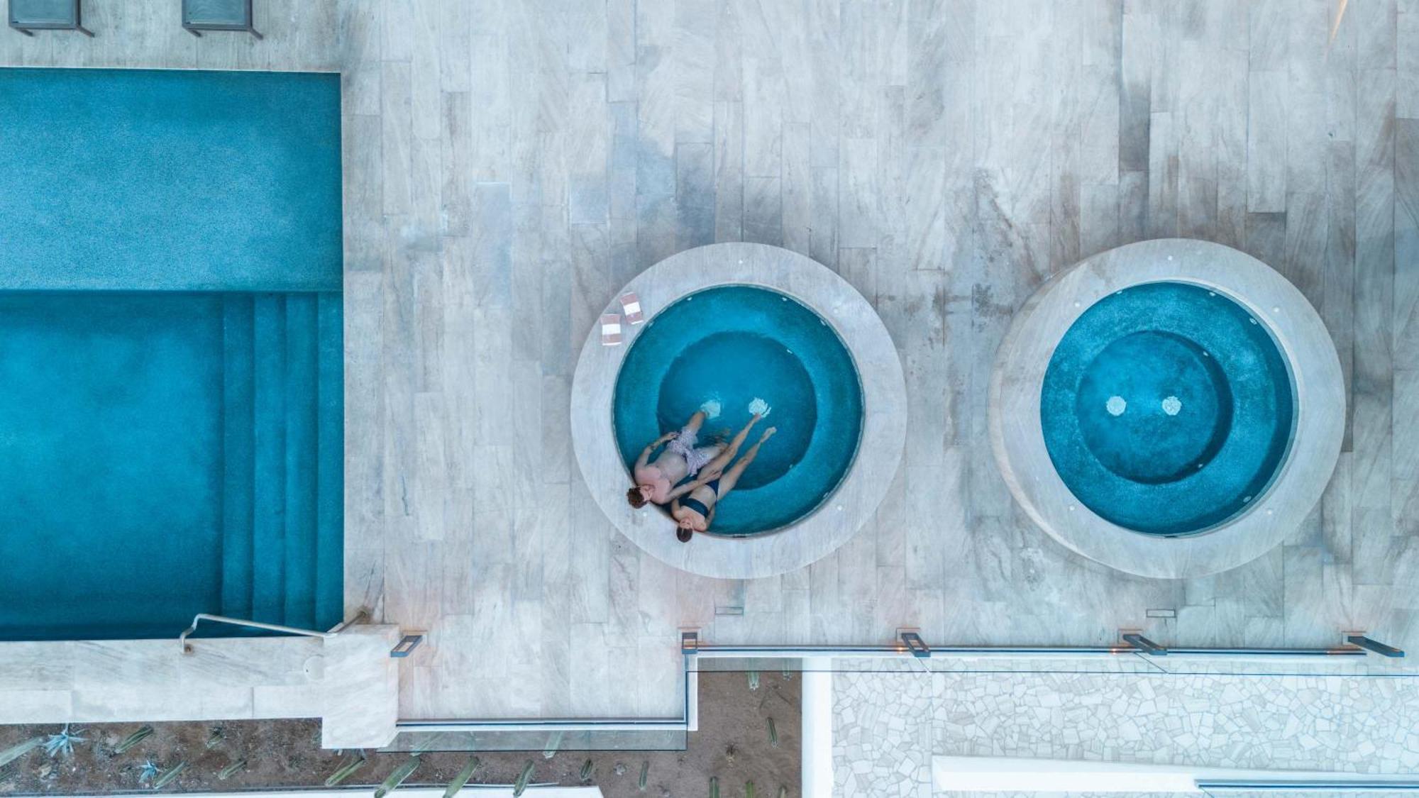 Live Aqua Private Residences Apartment