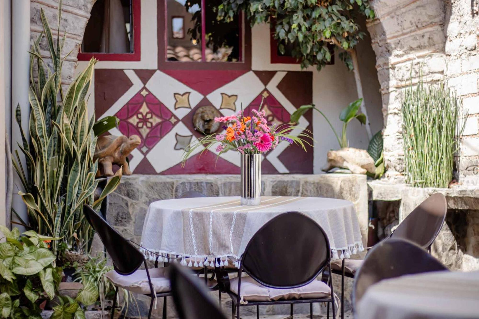 Casa Blanca Hotel
