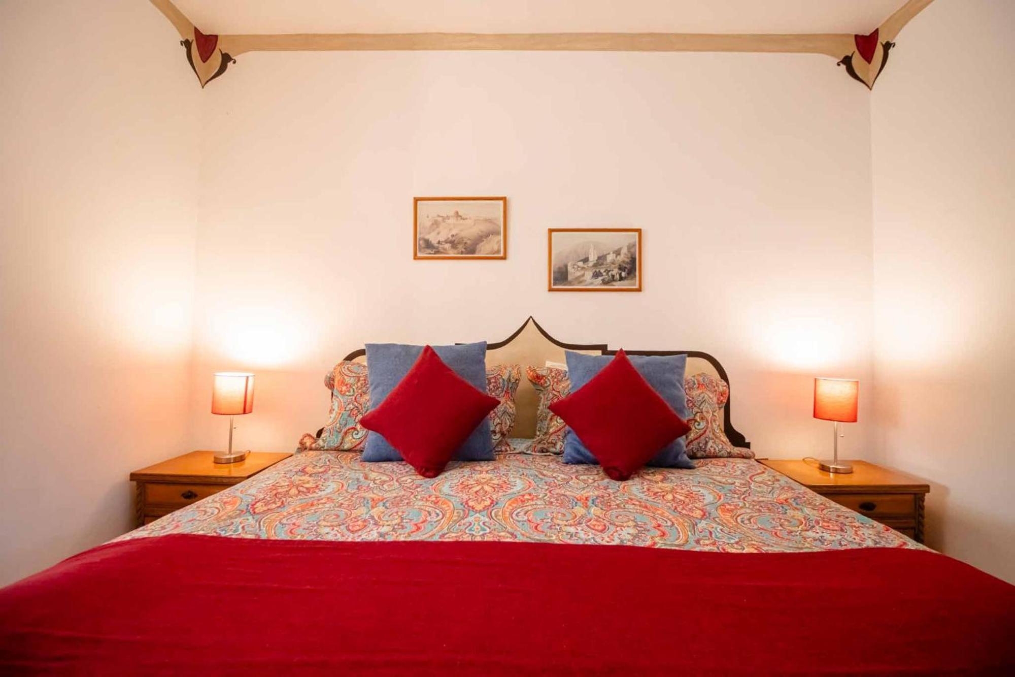 Casa Blanca Hotel 4*