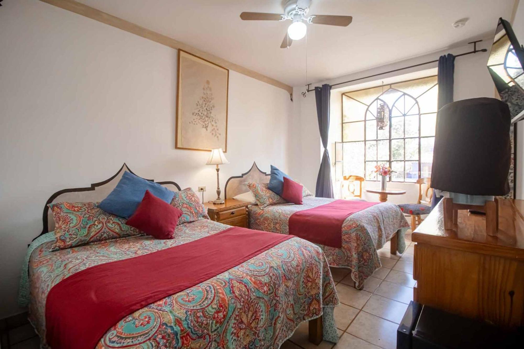 Casa Blanca Hotel 4*