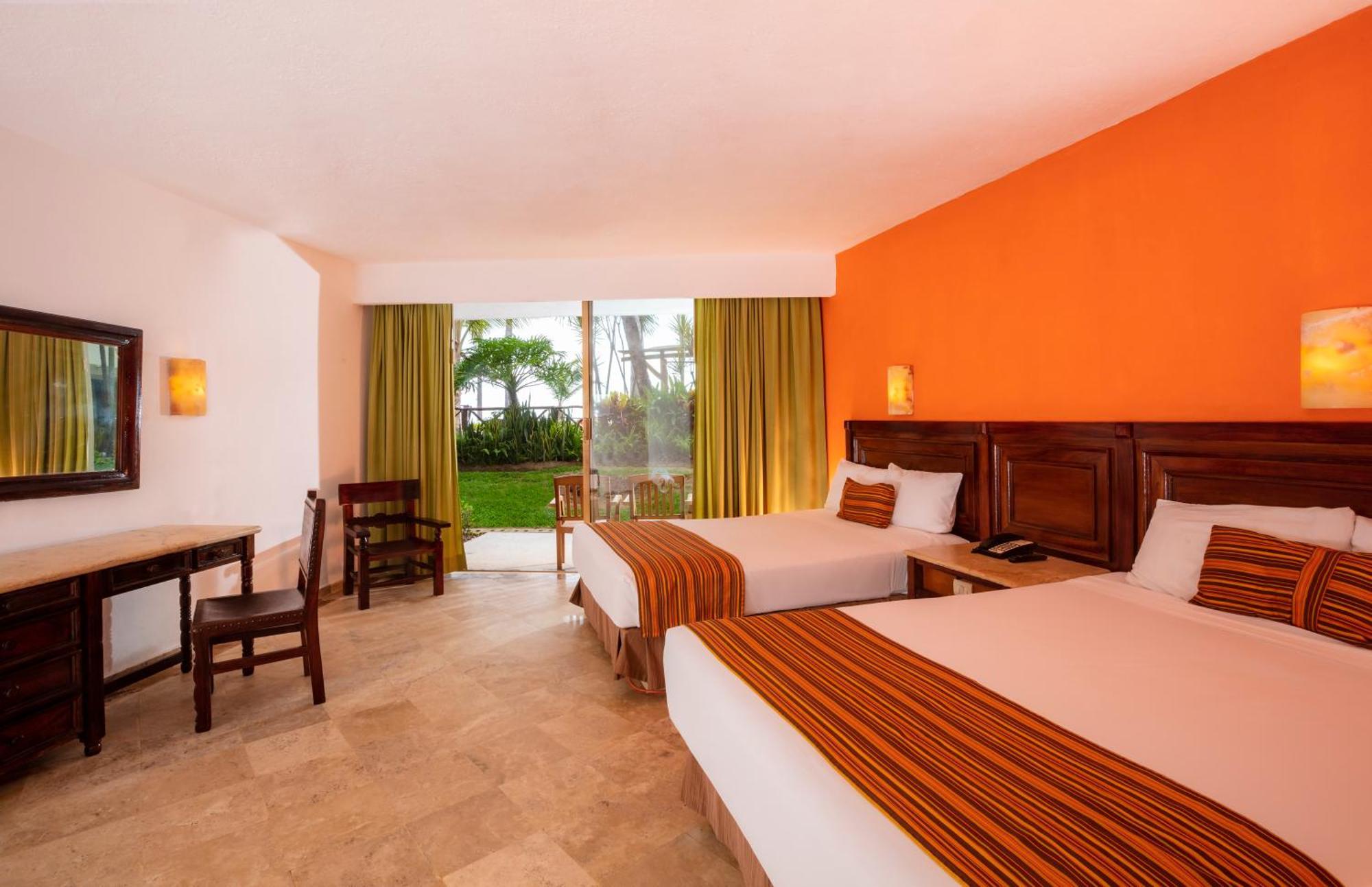 Palmas By The Sea Hotel