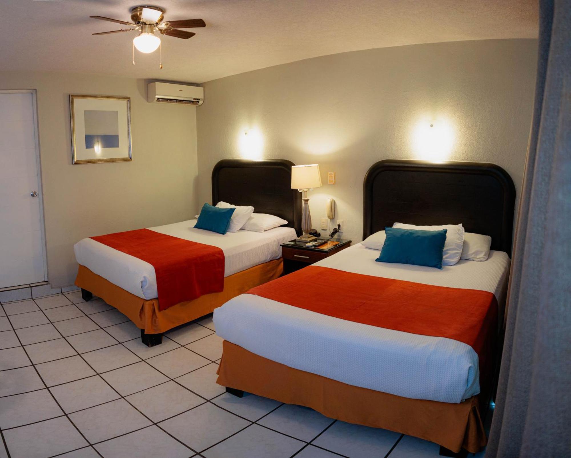 Howard Johnson By Wyndham Guanajuato Avenida Hotel Leon