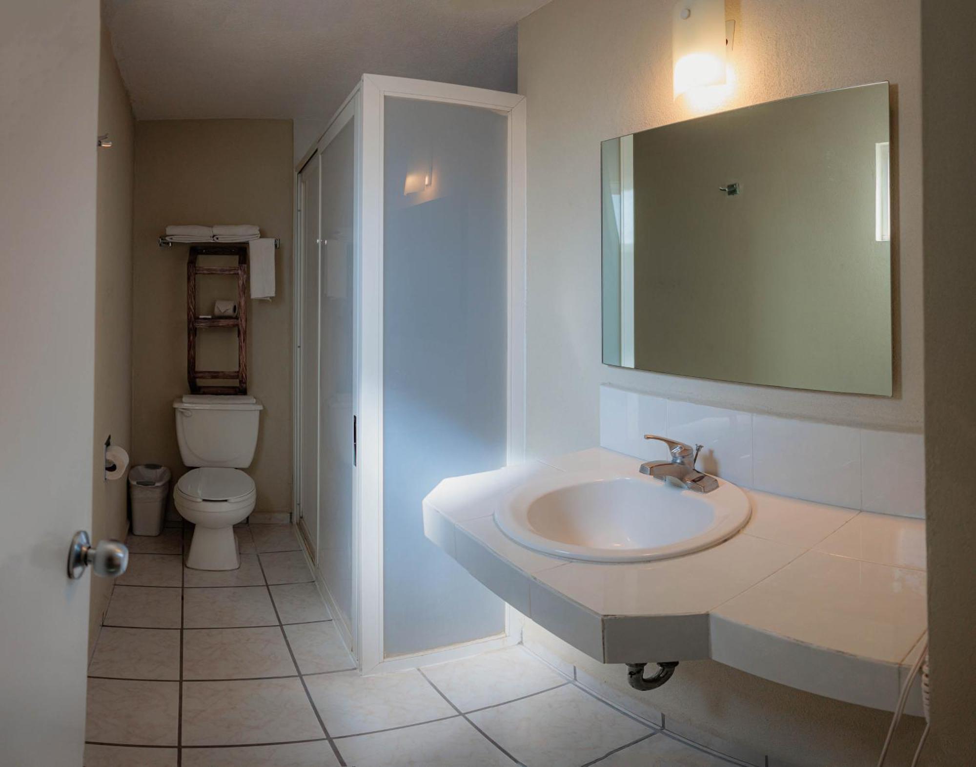 Howard Johnson By Wyndham Guanajuato Avenida Hotel