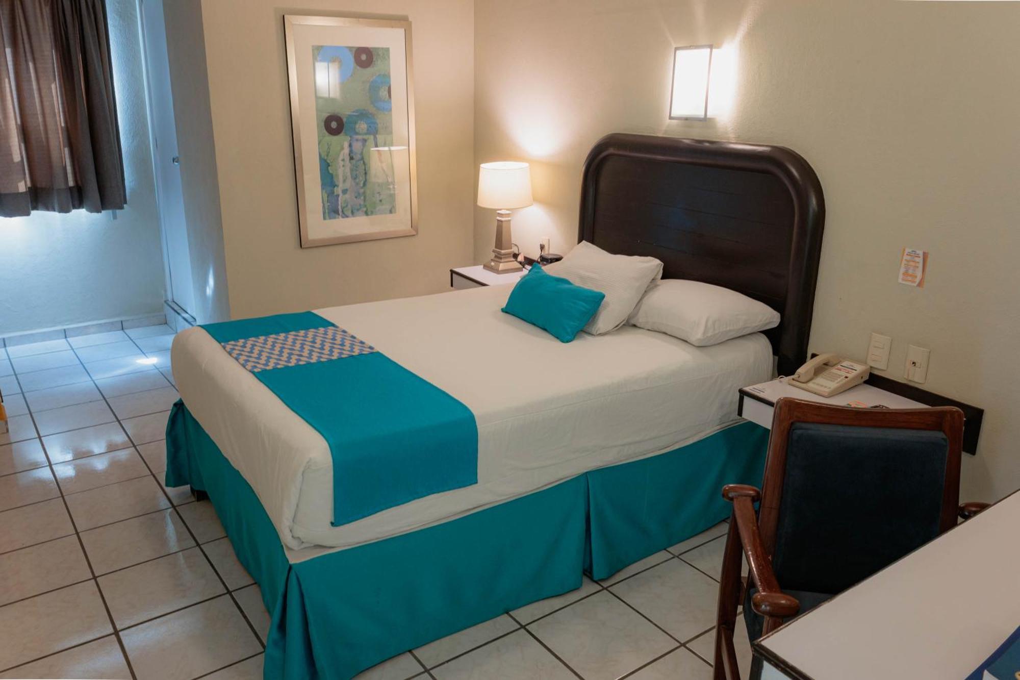 Hotel Howard Johnson By Wyndham Guanajuato Avenida