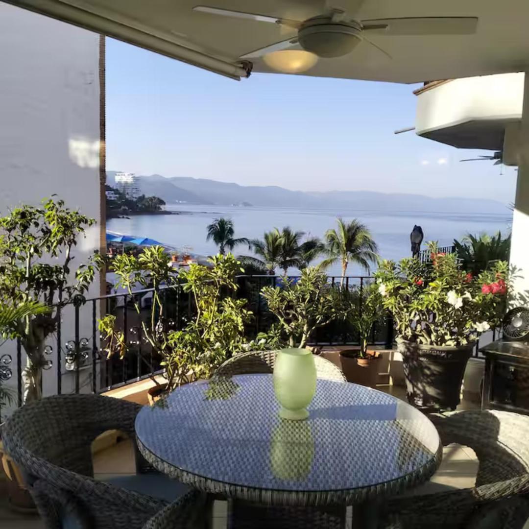 Muertos Escape Puerto Vallarta