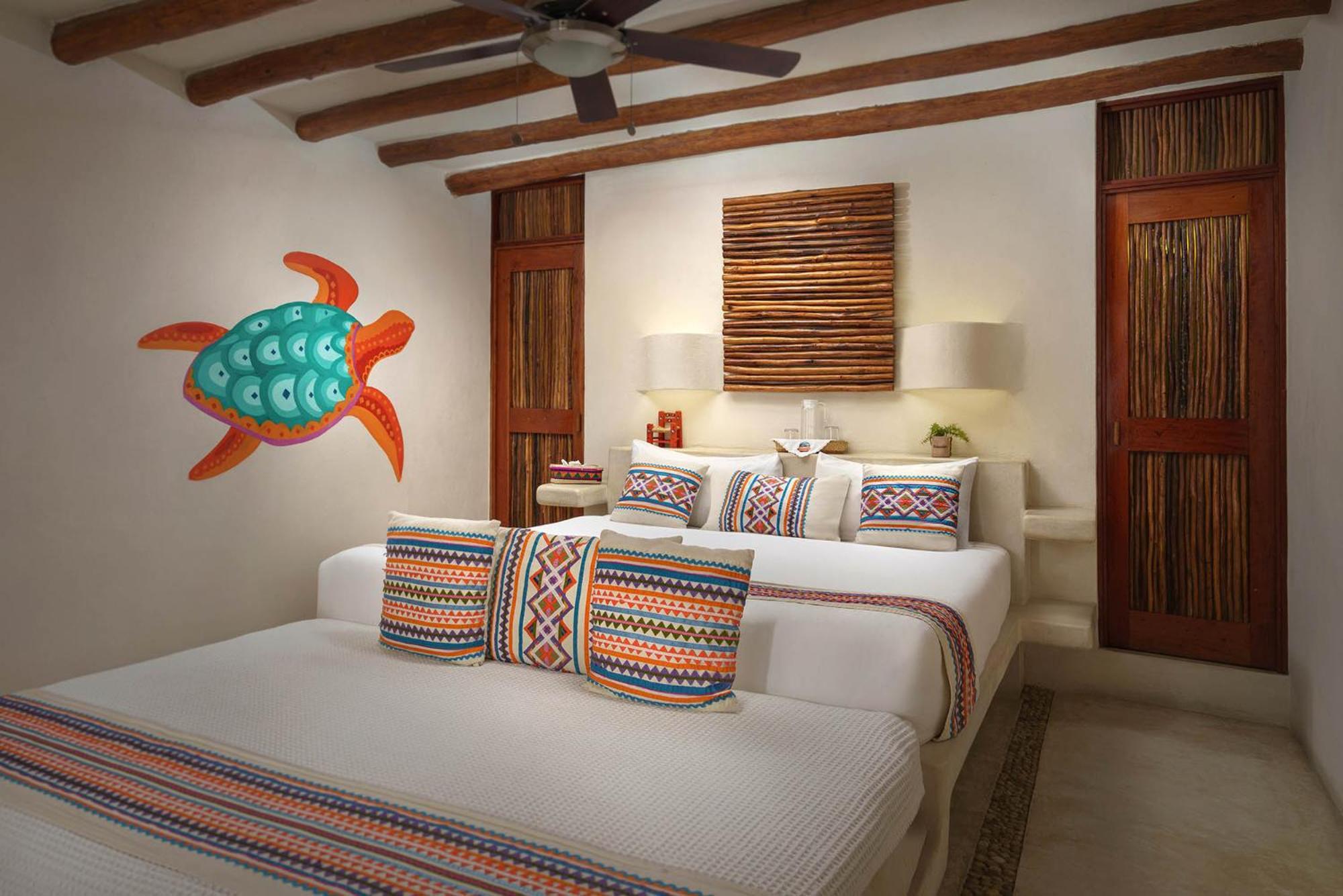 Exe El Pueblito Hotel