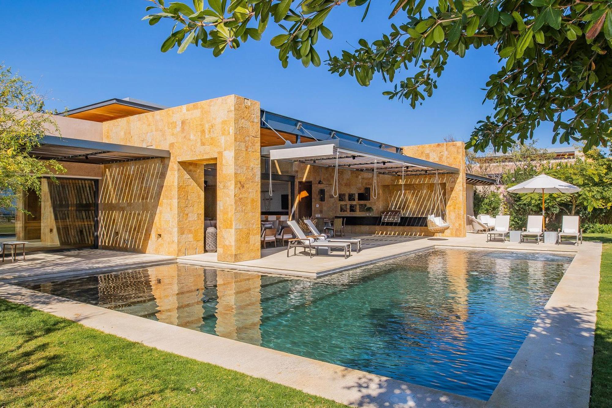 West Enclave 8 By Cabo Villa