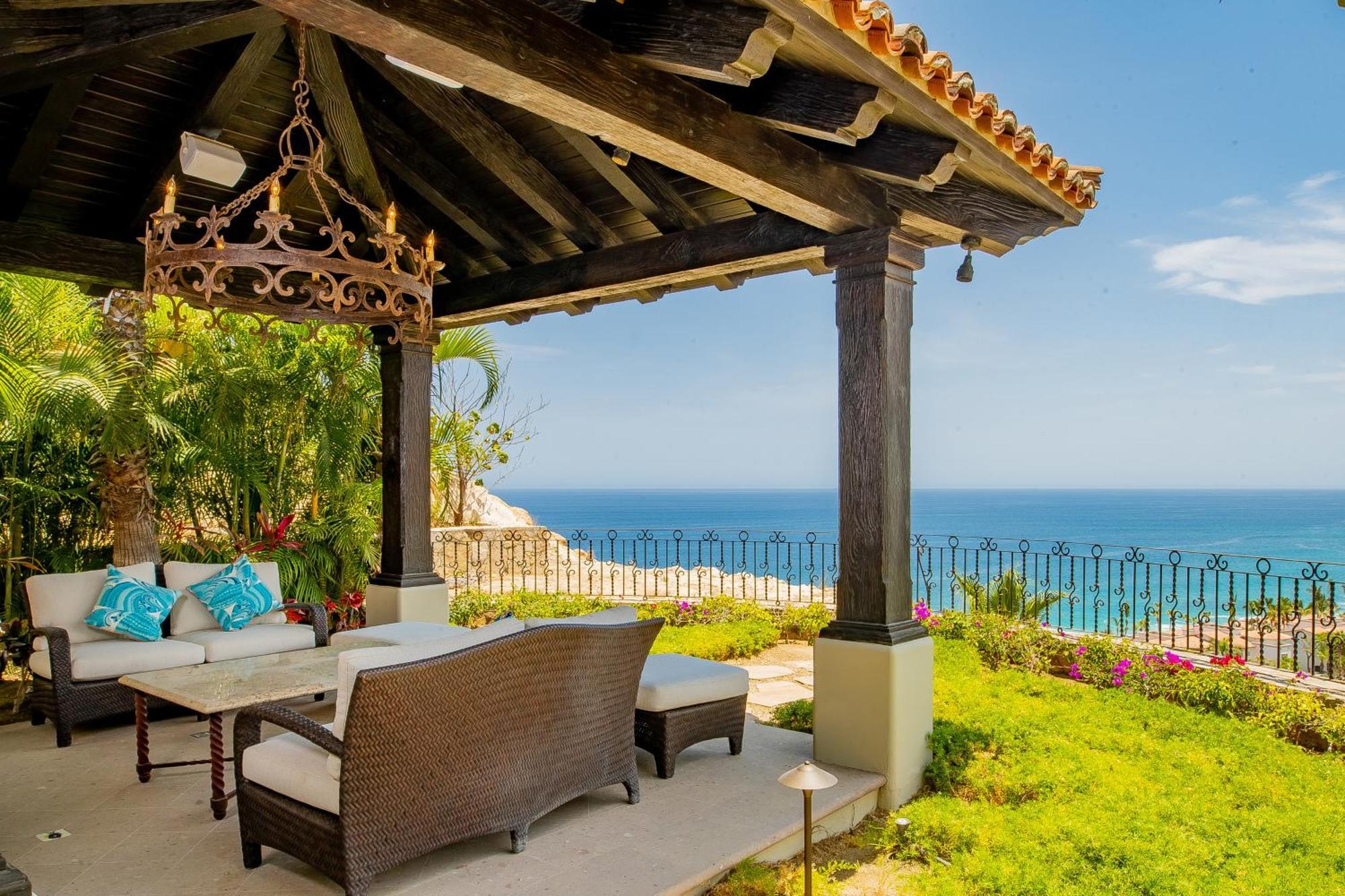 Villa Del Mar Fully Staffed And Access To Golf & Palmilla Dunes Club *