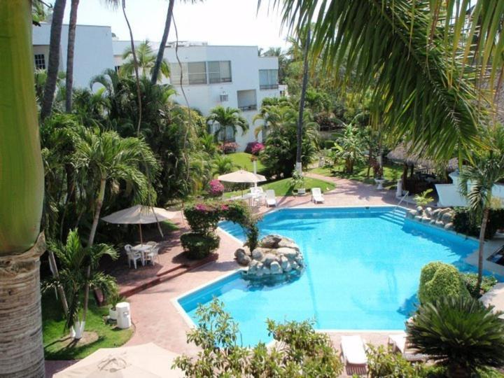Tenisol 3* Manzanillo