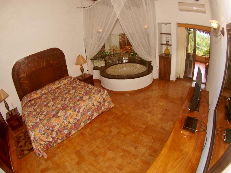 Plaza Tucanes 4*
