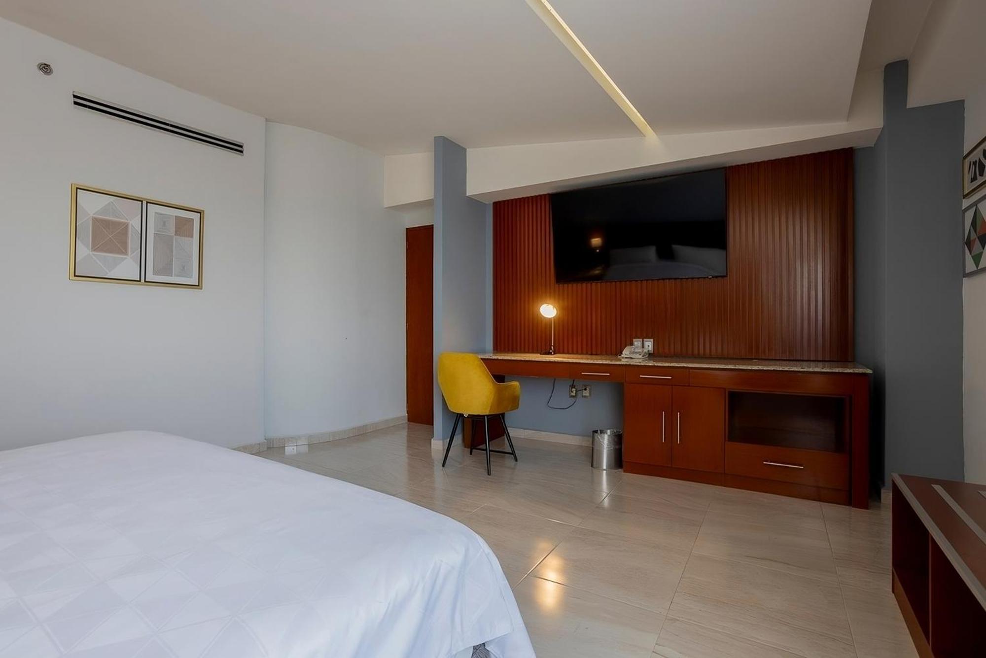 Finsa By Ihg Hotel Puebla