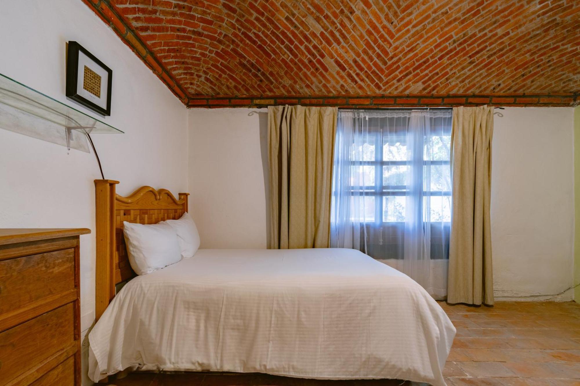 Hotel & Club 4*