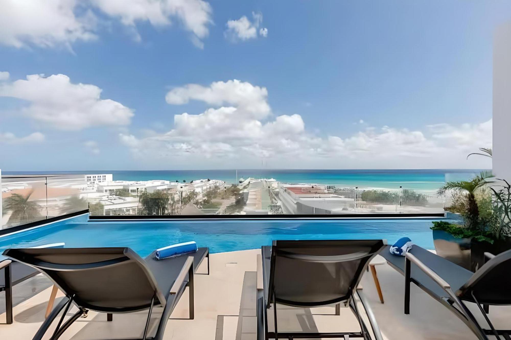 One Paralia By Andiani Apartment