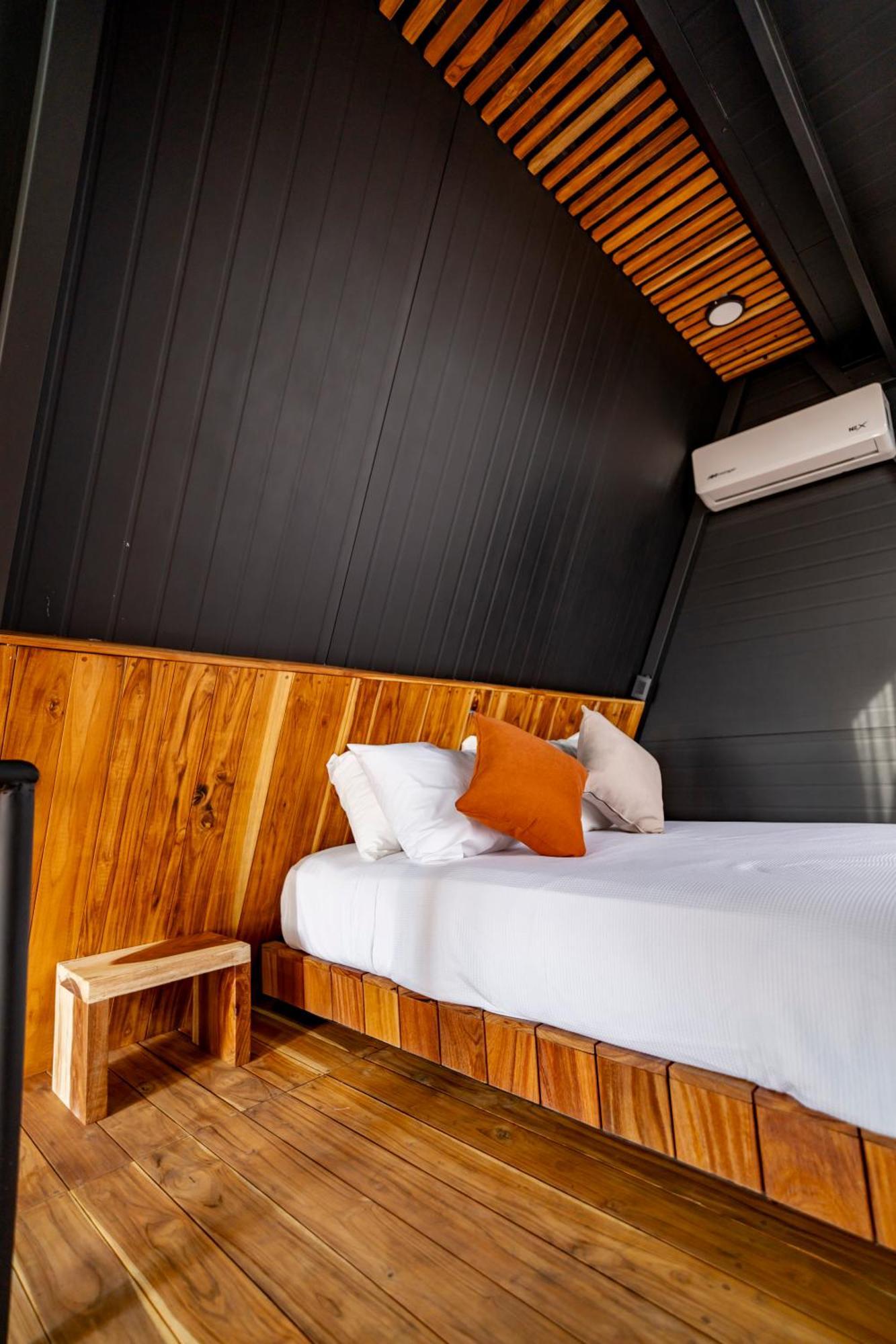 Hotel Coyote 4*