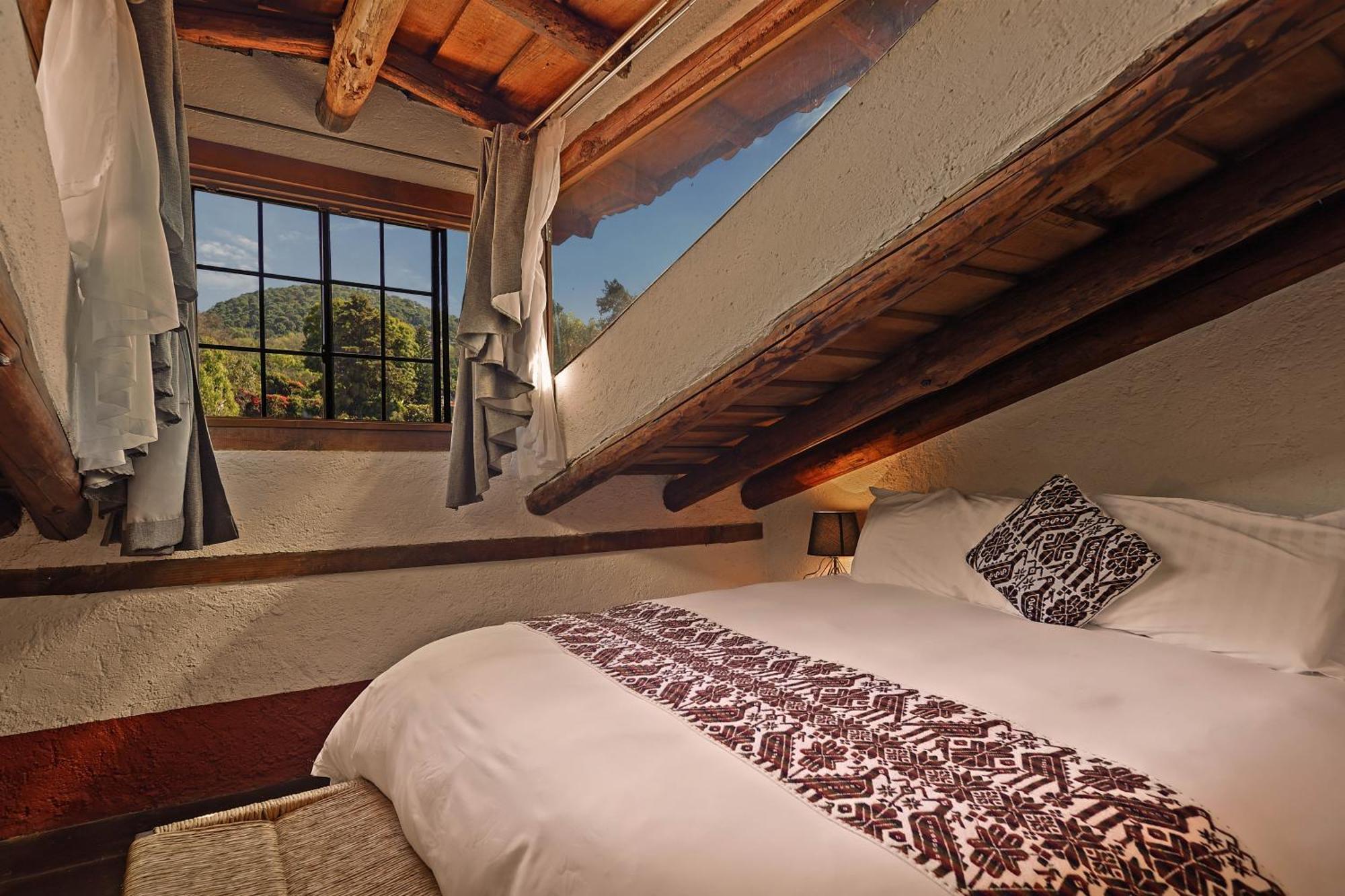 Meson De Leyendas Breakfast & Downtown 5* Valle de Bravo