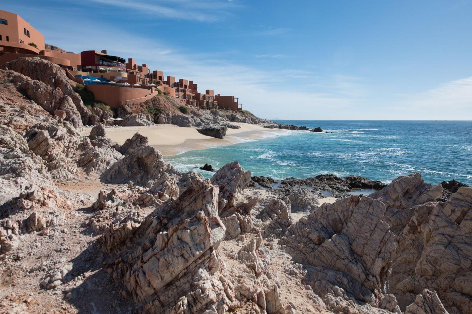 Club Regina Cabos Hotel 4*