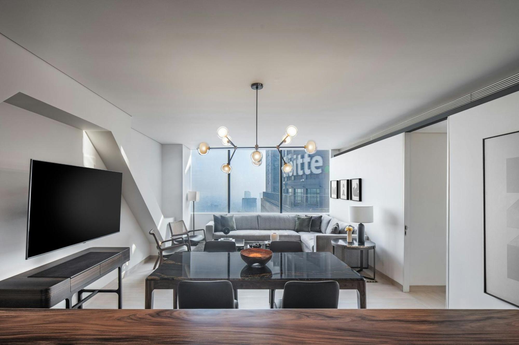 The Ritz-carlton Residences Hotel 5*