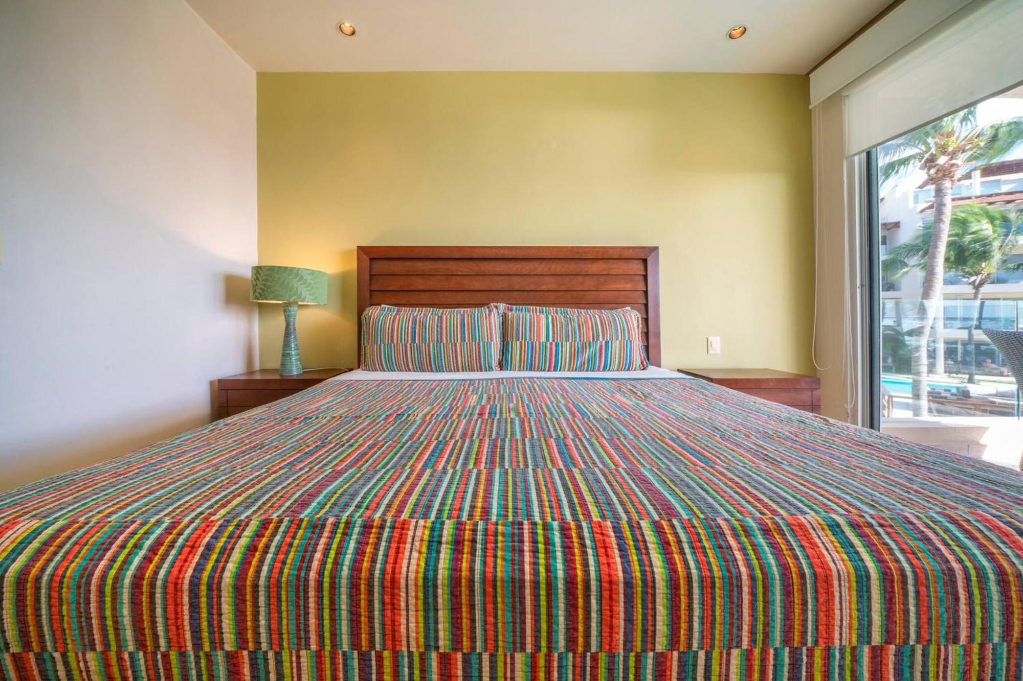 Ocean View Condo - 2 Bedrooms - At The Elements Condos - Castillo De Arena *