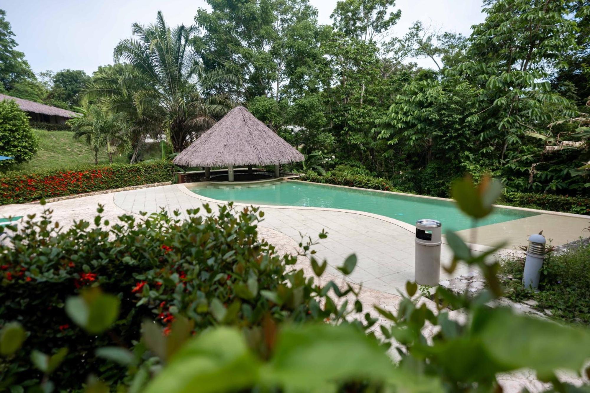 Mercedes Hotel Palenque