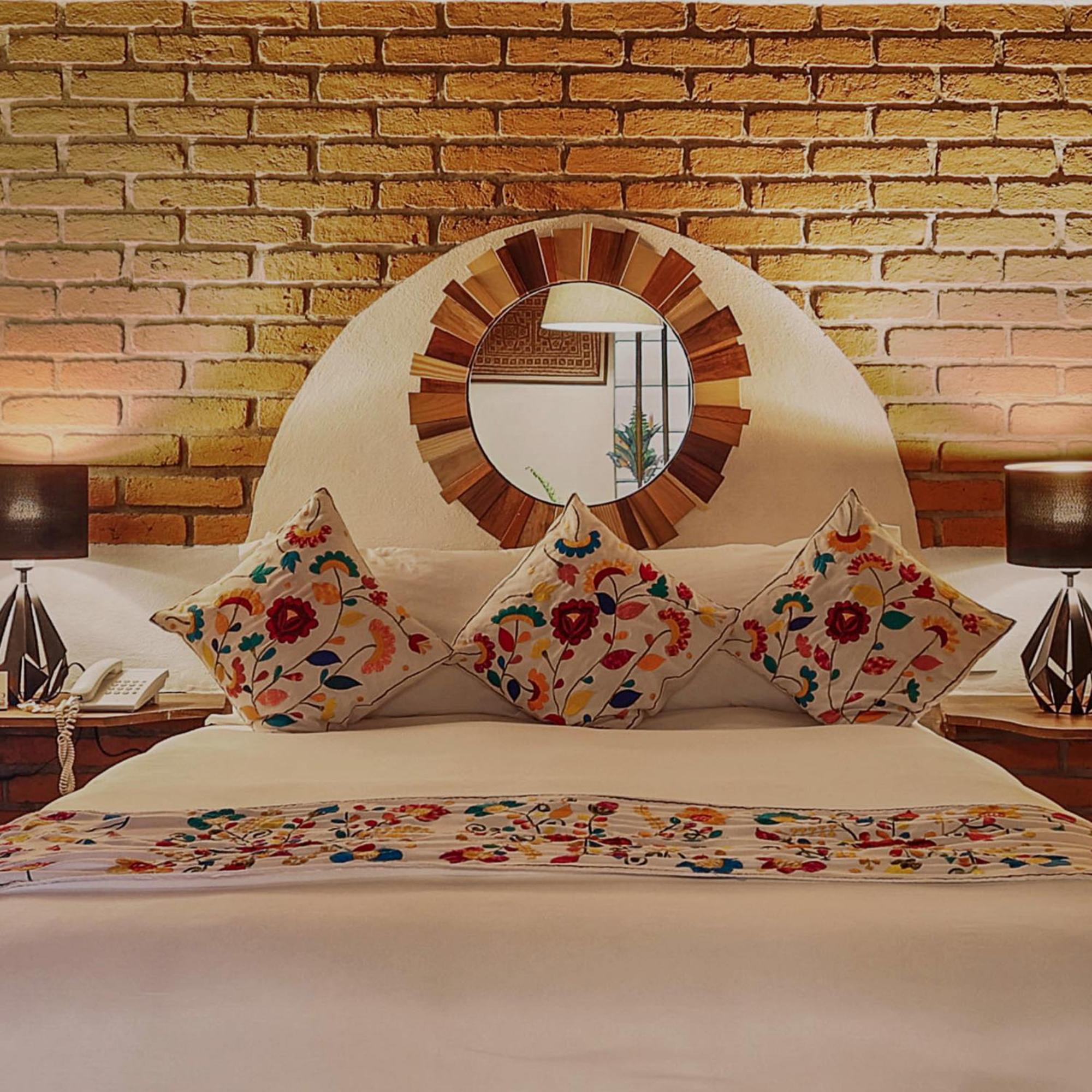 Meson De Leyendas Breakfast & Downtown Hotel Valle de Bravo
