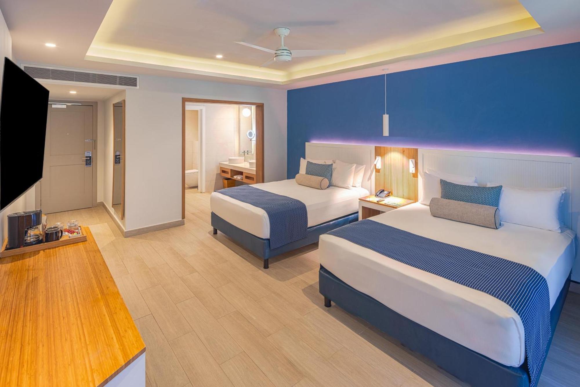 Resort Catalonia Playa Maroma 5*