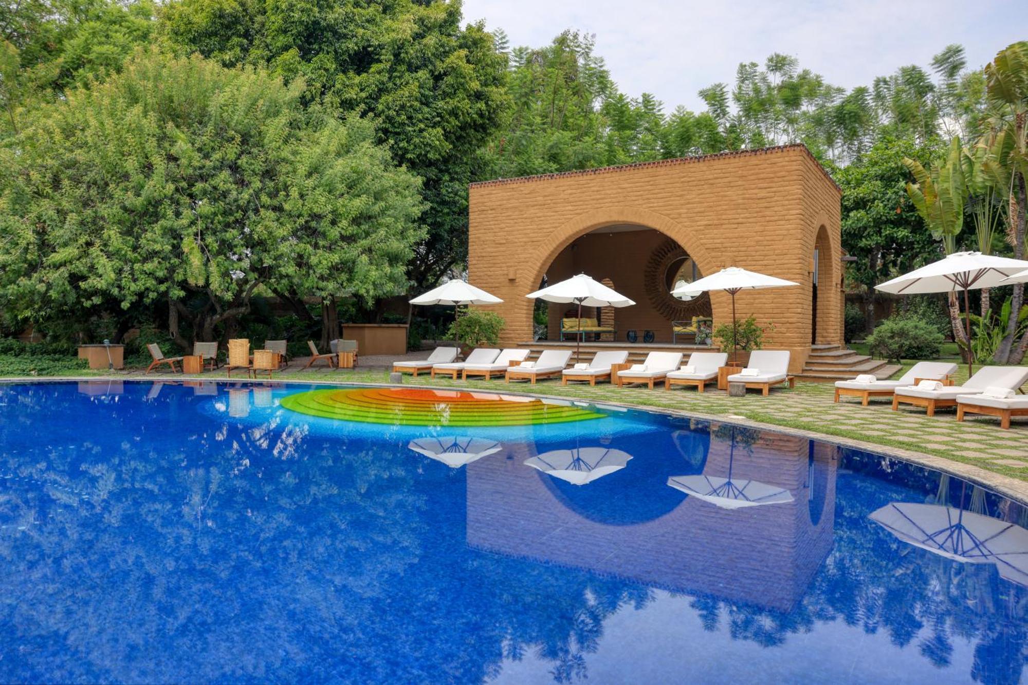 Mision Del Sol & Adults Only