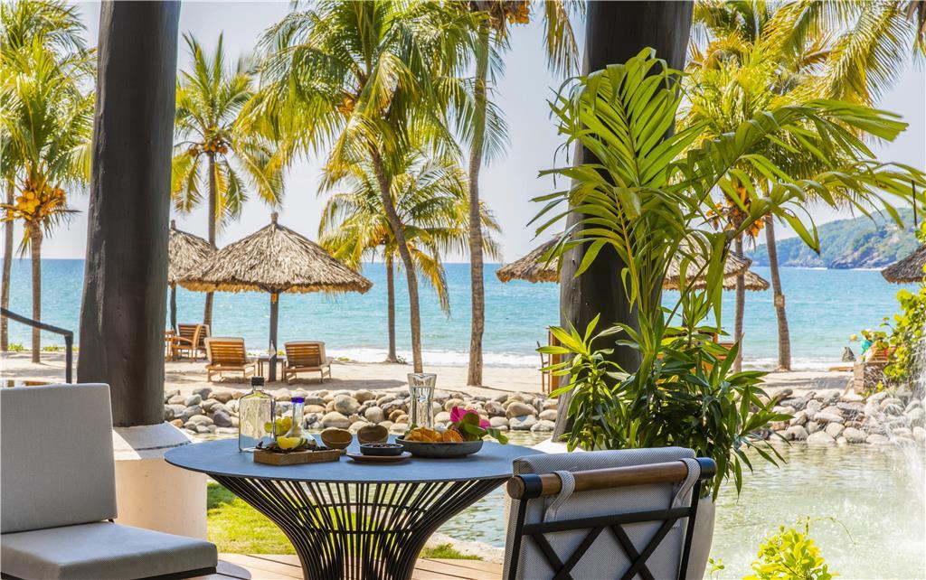 Thompson Zihuatanejo, A Resort, By Hyatt