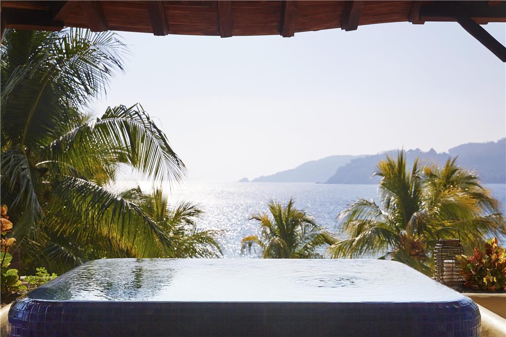 Thompson Zihuatanejo, A Resort, By Hyatt 5* Zihuatanejo