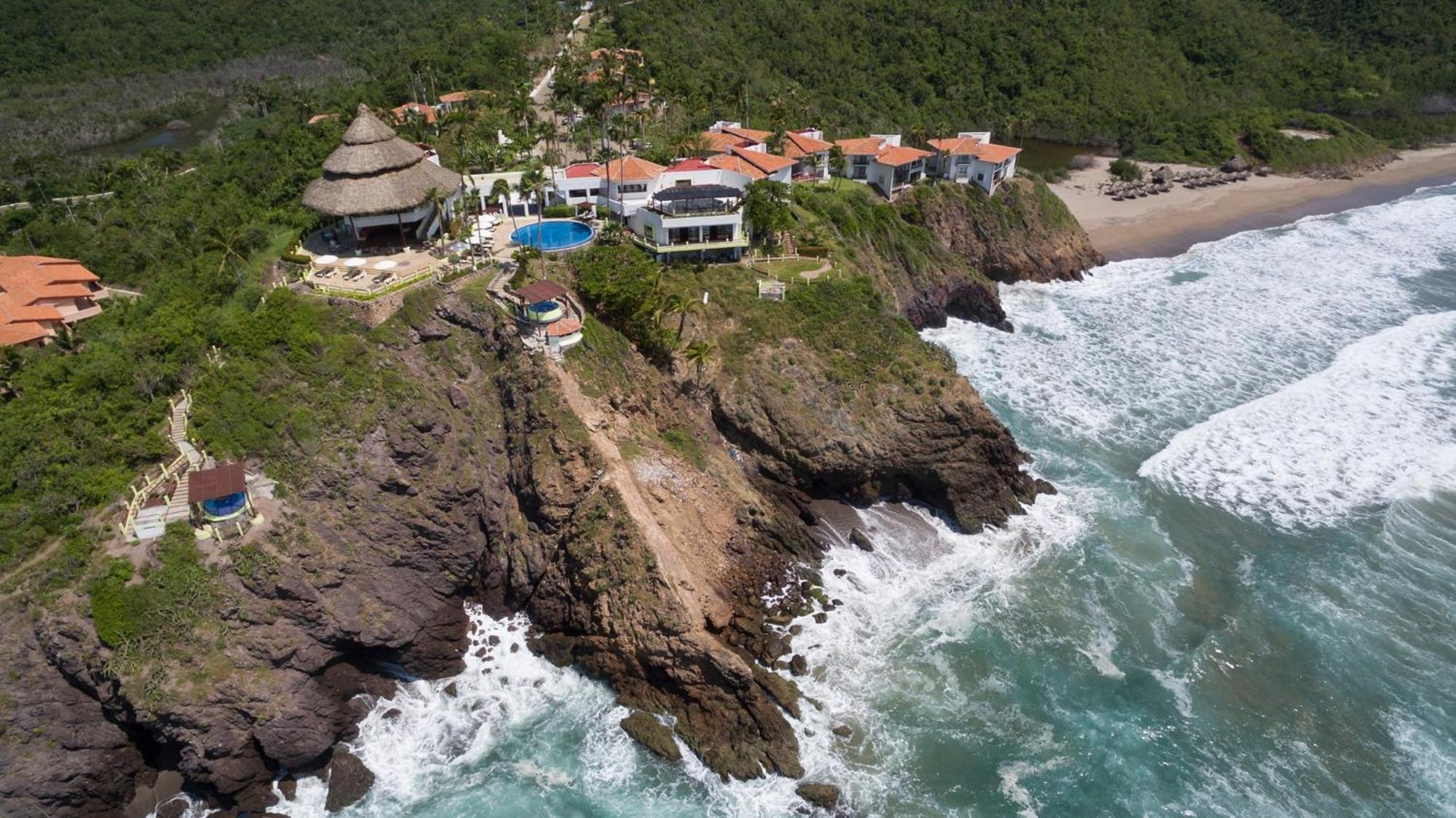 Resort Punta Serena & - Solo Parejas (adults Only)
