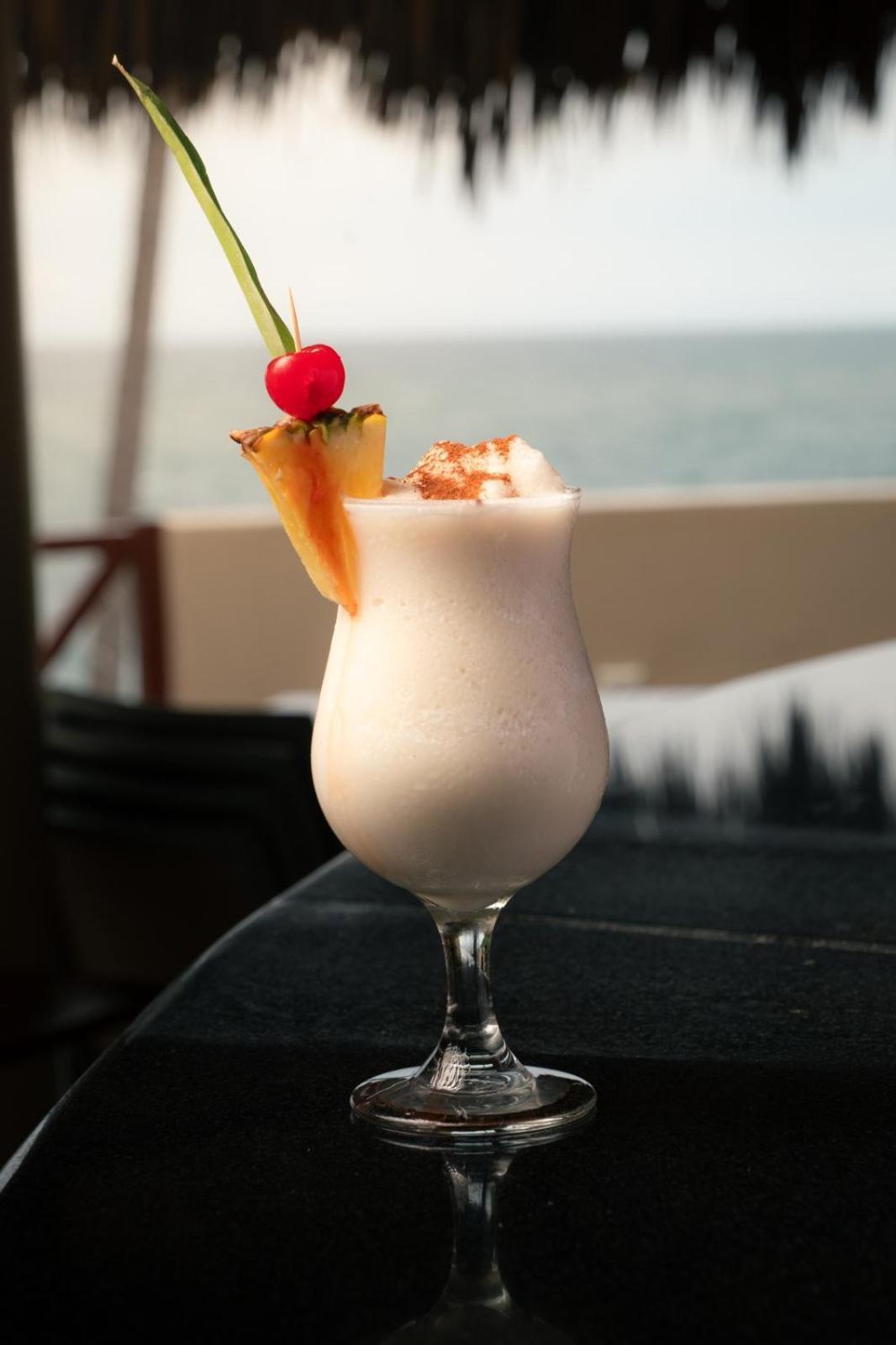 Coral Huatulco Hotel 4*
