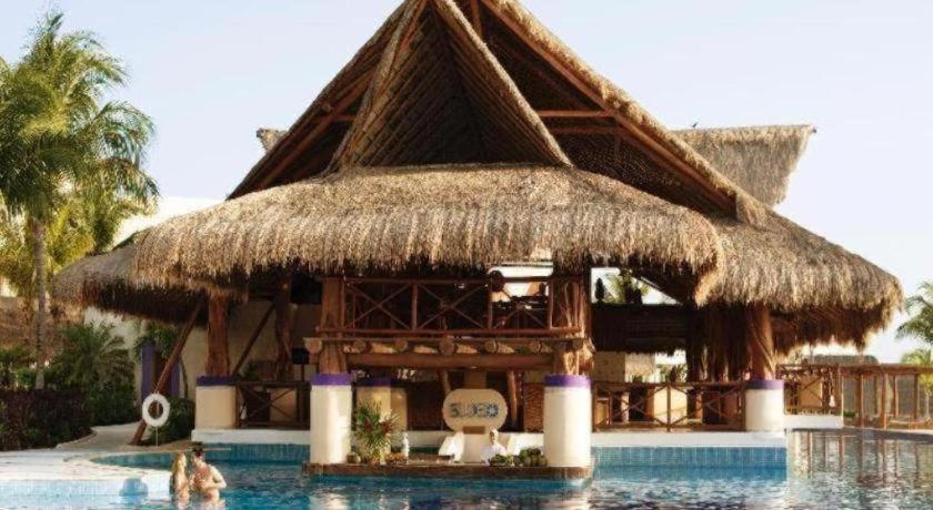 Hotel Excellence Riviera Cancun - Adults Only 5*