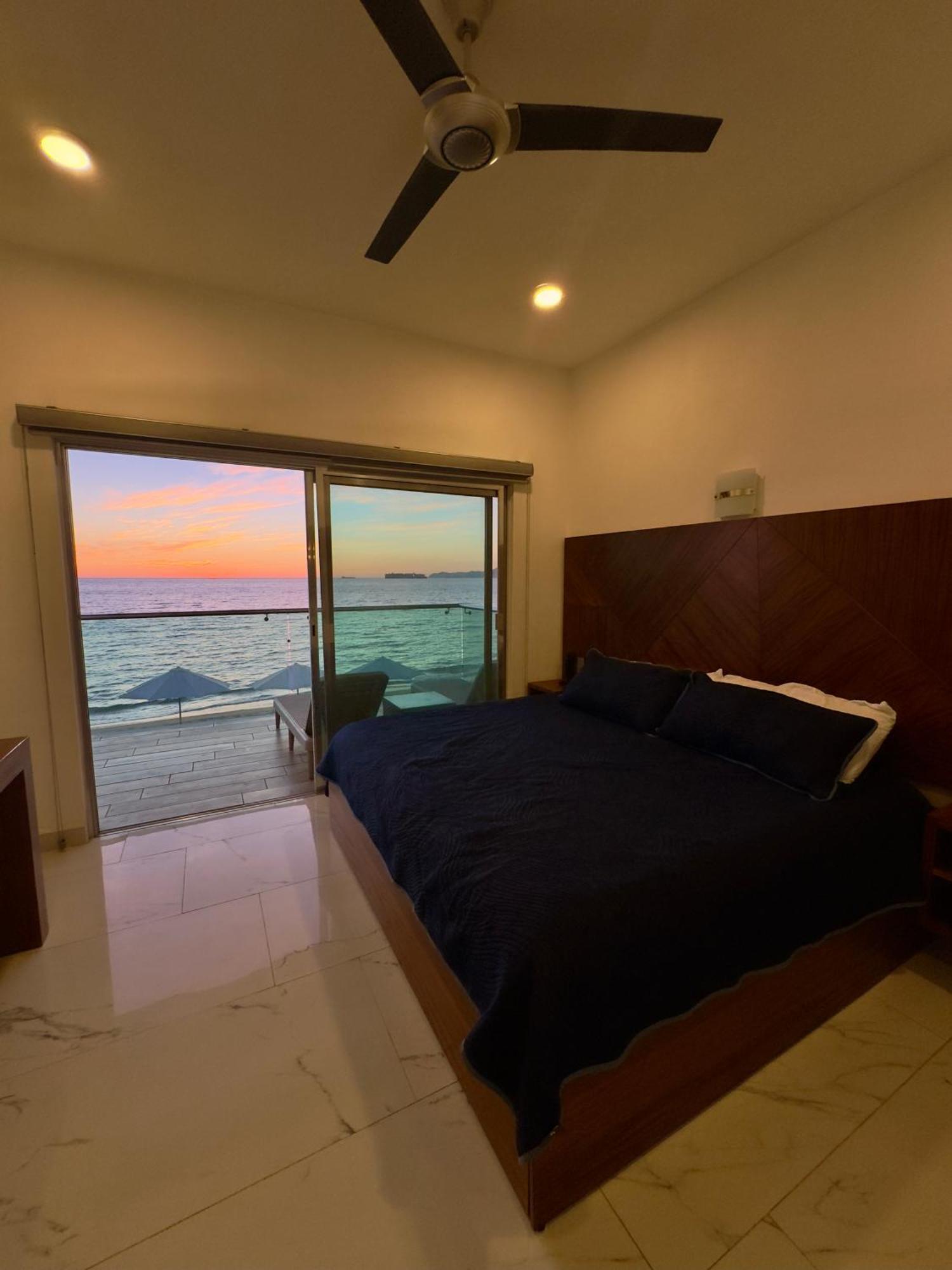 Hotel Star Manzanillo