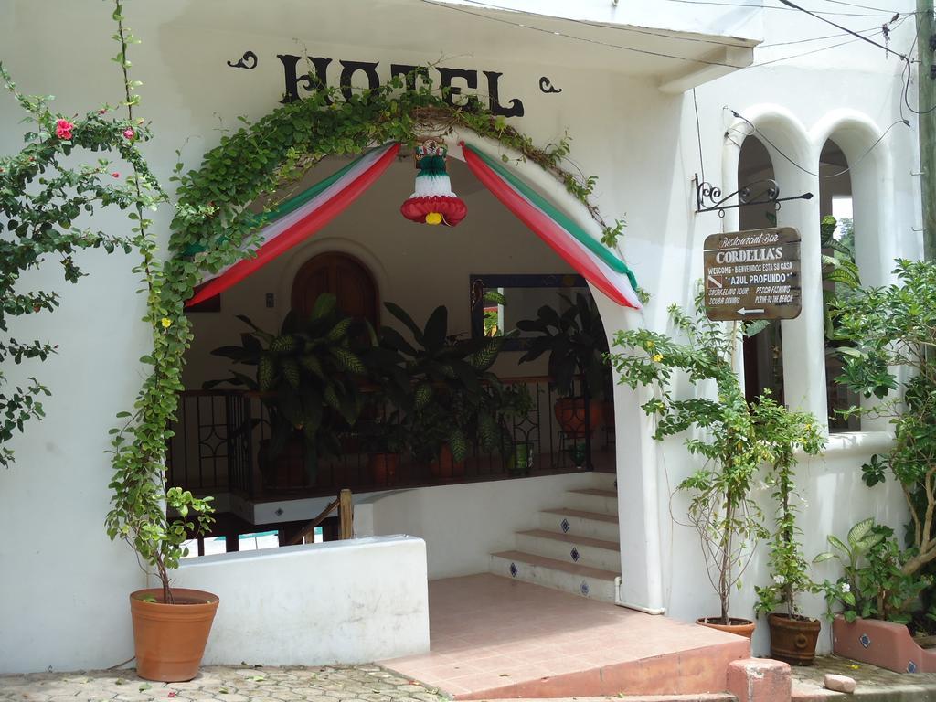 Cordelia's Puerto Angel