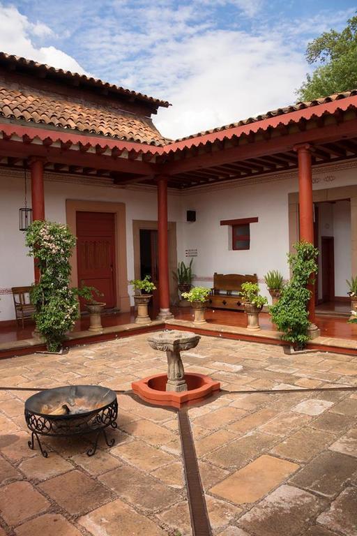 Boutique La Basilica Patzcuaro