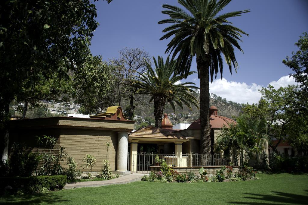 Hotel Olivos 4*