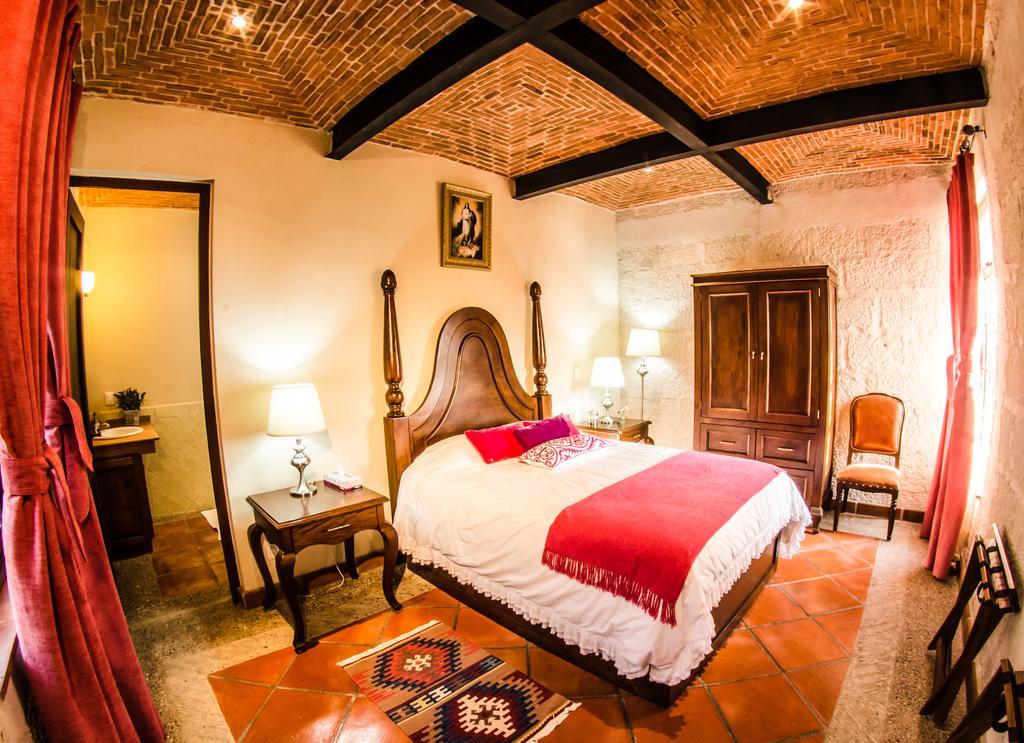 Isabella Hotel Alcocer