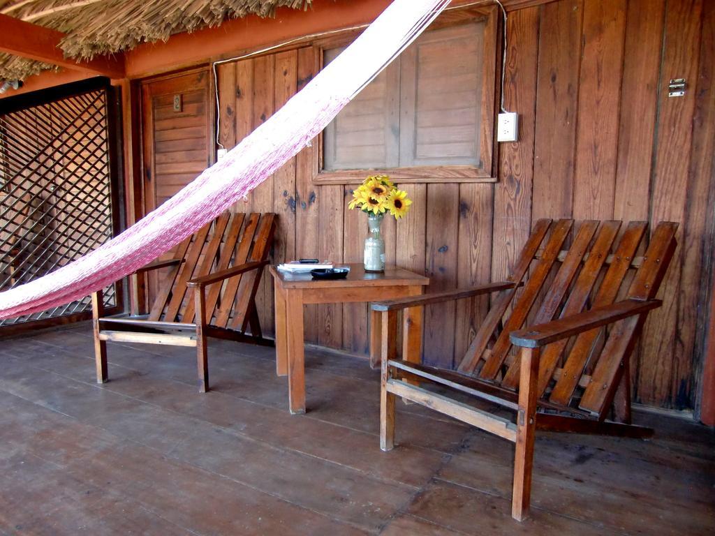 Hotel Escondida