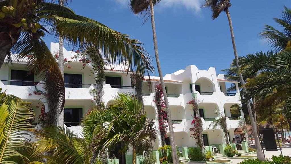 Club Caribe 3* Akumal