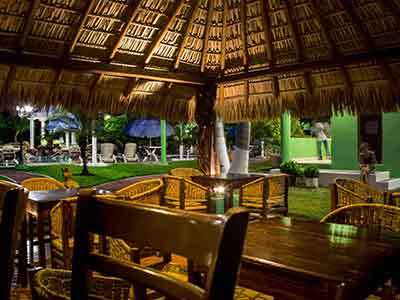 & Punta Esmeralda Hotel