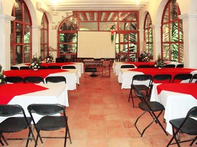 Kolem Jaa Hotel 4*