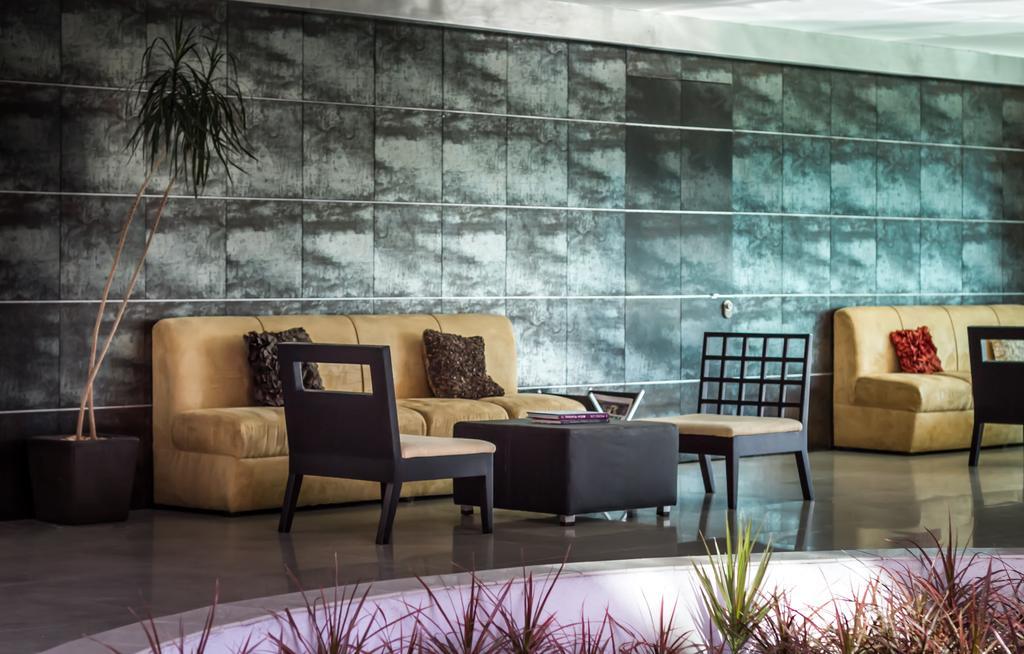 Rio 1300 Hotel