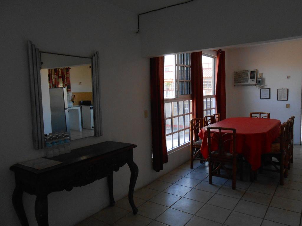 Y Monteverde Hotel 3*