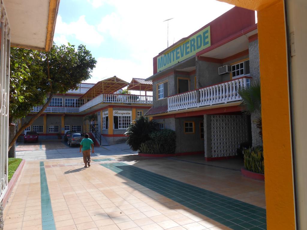 Hotel Y Monteverde 3*