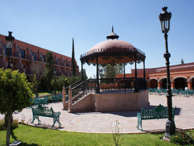 Hotel Casa Grande Y Centro De Negocios 5*