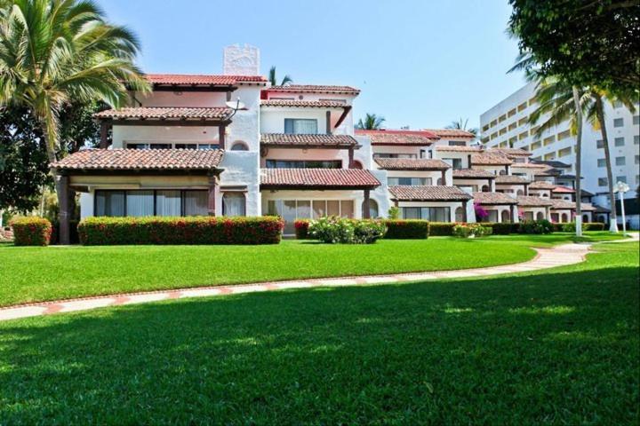 Vamar Vallarta Marina & Resort 4*