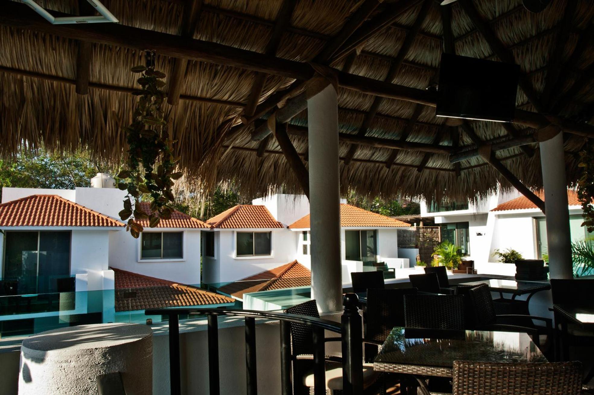 Villas Maria Isabel Santa Cruz Huatulco