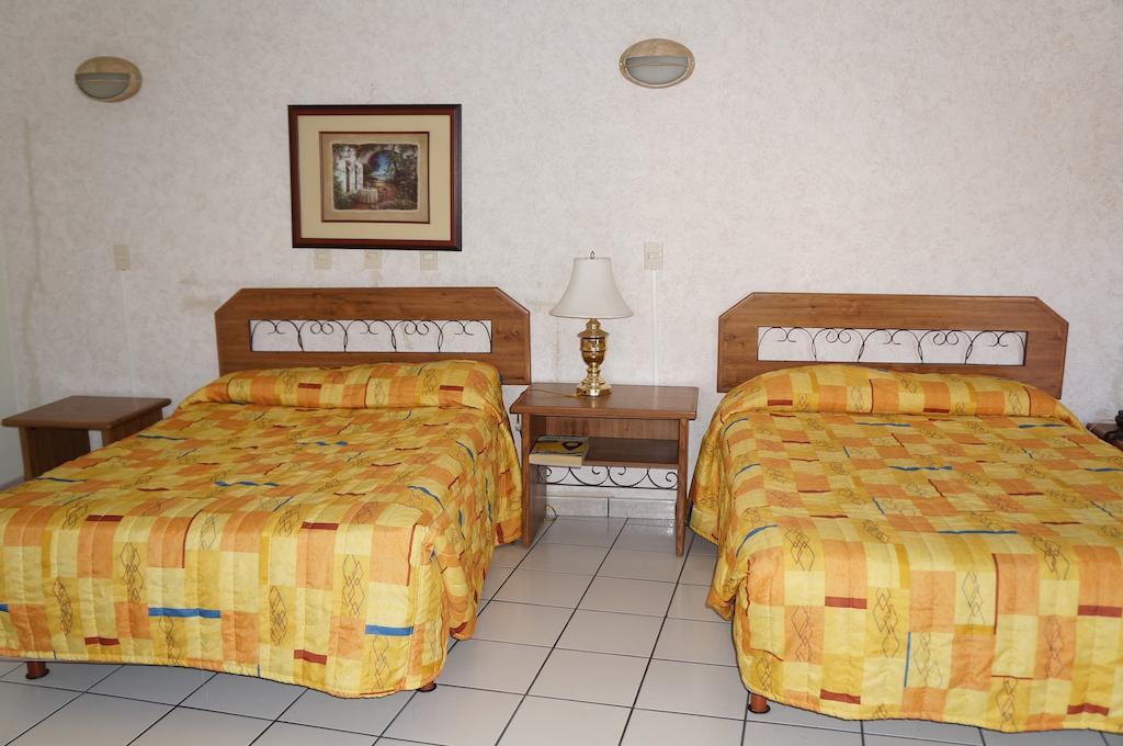 Hotel Sntenario Chihuahua